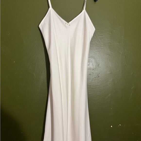 Vassarette Cream Slip Dress- Vintage - Picture 1 of 3